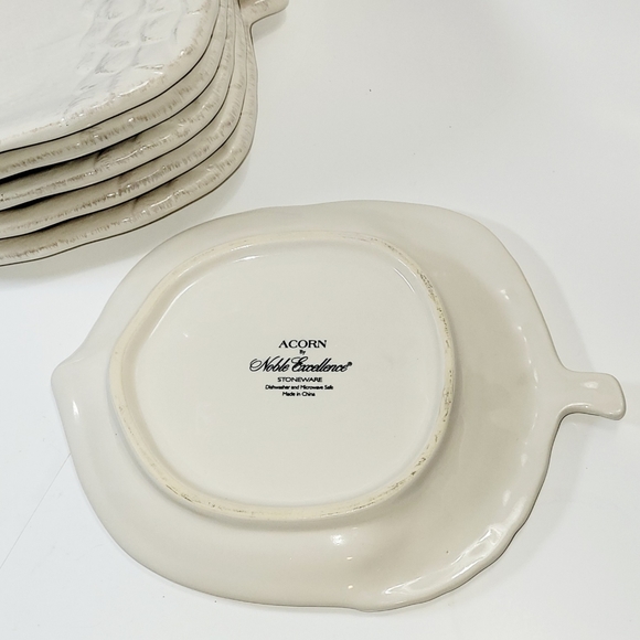 New Plates Set/6 Stoneware Acorns, Microwave/ Dishwasher Safe, Dessert - Picture 2 of 5